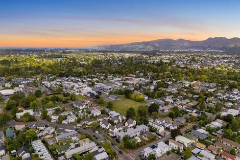 Photo of property in 2/44 London Street, Richmond, Christchurch, 8013