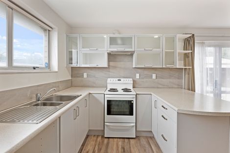 Photo of property in 43 Trevor Street, Hornby, Christchurch, 8042