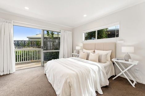 Photo of property in 769b Whangaparaoa Road, Manly, Whangaparaoa, 0930