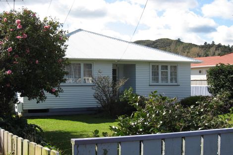 Photo of property in 22 Burden Avenue, Wainuiomata, Lower Hutt, 5014