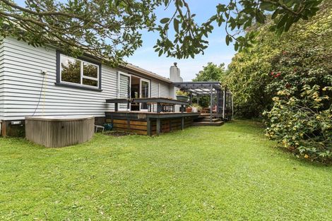 Photo of property in 17 Upper Pitone Road, Pitone, New Plymouth, 4374