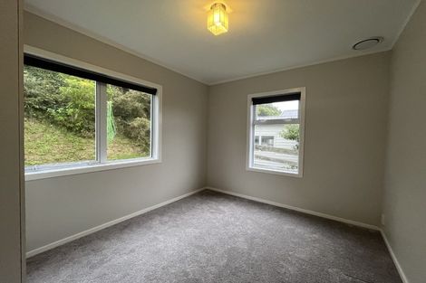 Photo of property in 125 Maungaraki Road, Korokoro, Lower Hutt, 5012