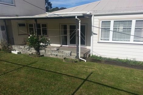 Photo of property in 14 Palm Grove, Berhampore, Wellington, 6023