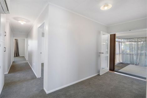 Photo of property in 37 Awamoa Road, Holmes Hill, Oamaru, 9401