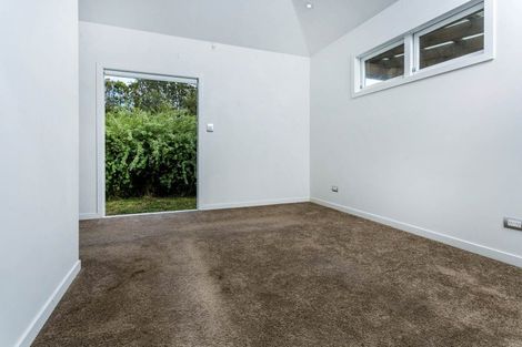 Photo of property in 76 Awa Road, Kumeu, 0891