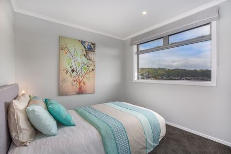 Photo of property in 7 Waitaria Terrace, Aotea, Porirua, 5024