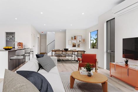 Photo of property in 20 Port Way, Rosehill, Papakura, 2113