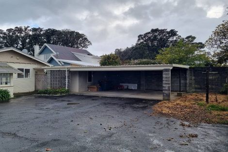 Photo of property in 130 Pendarves Street, New Plymouth, 4312