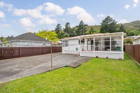 Photo of property in 64 Coast Road, Wainuiomata, Lower Hutt, 5014