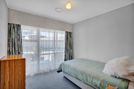 Photo of property in 37 Kowhai Street, Inglewood, 4330