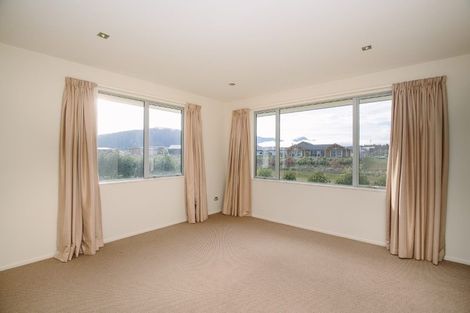 Photo of property in 7 Sunnyside Lane, Wanaka, 9305