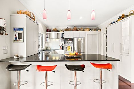 Photo of property in 3 Travis View Drive, Fairview Heights, Auckland, 0632