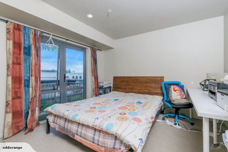 Photo of property in 2o/10 Crown Lynn Place, New Lynn, Auckland, 0600