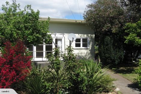 Photo of property in 14 Moana Road, Paraparaumu, 5032