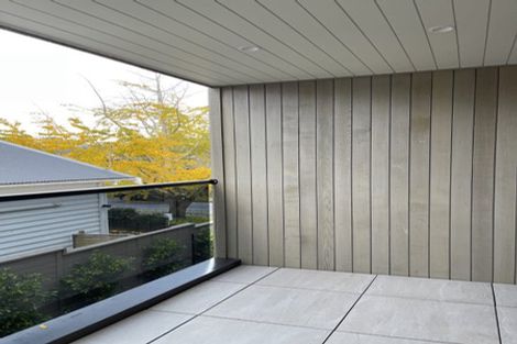 Photo of property in 17b Beckenham Avenue, Royal Oak, Auckland, 1023