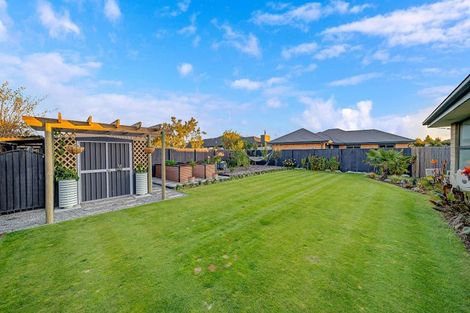 Photo of property in 28 Sovereign Boulevard, Kaiapoi, 7630