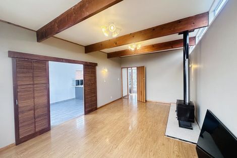 Photo of property in 151 Bleakhouse Road, Mellons Bay, Auckland, 2014