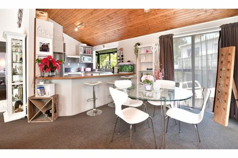 Photo of property in 56 Polkinghorne Drive, Manly, Whangaparaoa, 0930