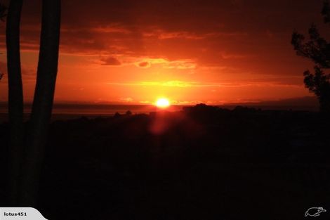 Photo of property in 13 Malters Place, Browns Bay, Auckland, 0630