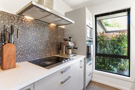 Photo of property in 10 Cove Lane, Mount Creighton, Queenstown, 9371