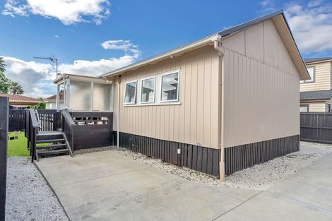 Photo of property in 25a Bunnythorpe Road, Papakura, 2110