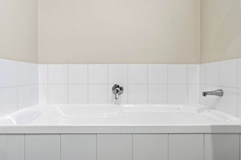 Photo of property in 54a Pemberton Avenue, Bayview, Auckland, 0629