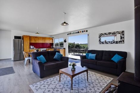 Photo of property in 32 Anglers Avenue, Warea, 4381