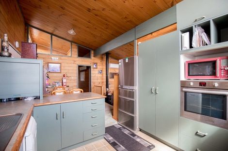 Photo of property in 43 Mahana Road, Ngatea, 3503