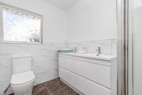 Photo of property in 2/5 Elizabeth Avenue, Papatoetoe, Auckland, 2025