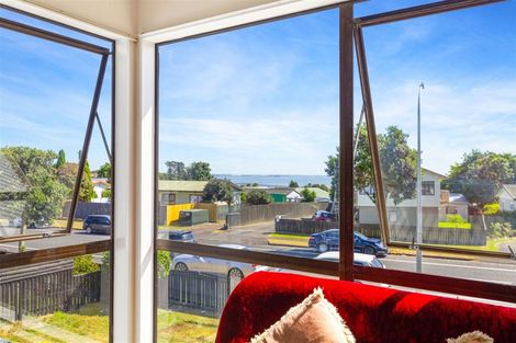 Photo of property in 132 Finlayson Avenue, Clendon Park, Auckland, 2103