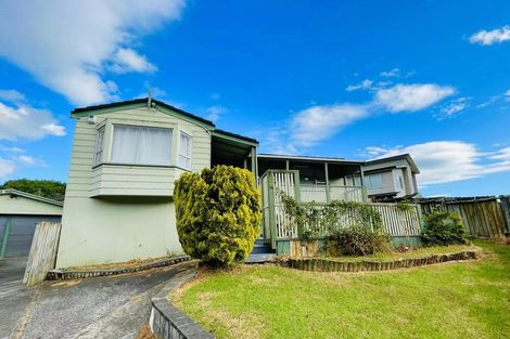 Photo of property in 72 Kaipatiki Road, Glenfield, Auckland, 0629