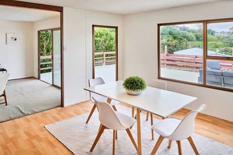 Photo of property in 10 Finn Place, Titahi Bay, Porirua, 5022