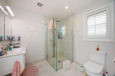 Photo of property in 11 Silicon Way, Fitzherbert, Palmerston North, 4410