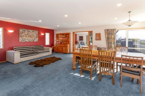 Photo of property in 6 Somerton Rise, Westmorland, Christchurch, 8025