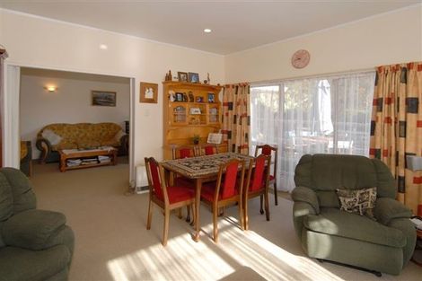 Photo of property in 132 Totara Drive, Pukete, Hamilton, 3200