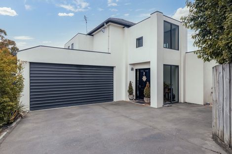 Photo of property in 2/14 Trafford Street, Harewood, Christchurch, 8051