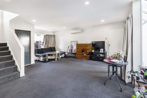 Photo of property in 2/44 London Street, Richmond, Christchurch, 8013