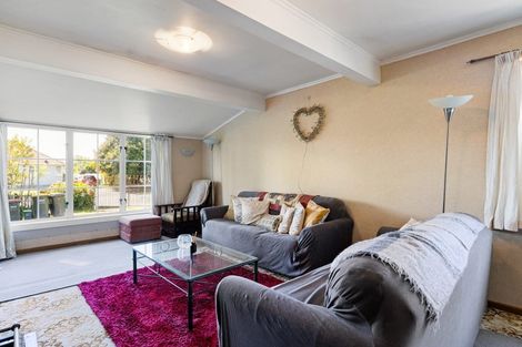 Photo of property in 74 Alfred Street, Fairfield, Hamilton, 3214