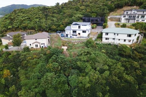 Photo of property in 24 Alanbrooke Place, Karori, Wellington, 6012