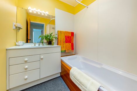 Photo of property in 57a Godden Crescent, Mission Bay, Auckland, 1071