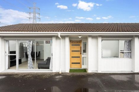 Photo of property in 1/26 Airfield Road, Takanini, 2112