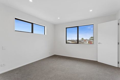 Photo of property in 74 Nganui Avenue, Takanini, Auckland, 2112