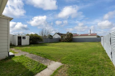 Photo of property in 47 Hinemoa Street, Levin, 5510