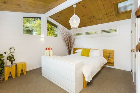 Photo of property in 35 Chatsworth Road, Silverstream, Upper Hutt, 5019