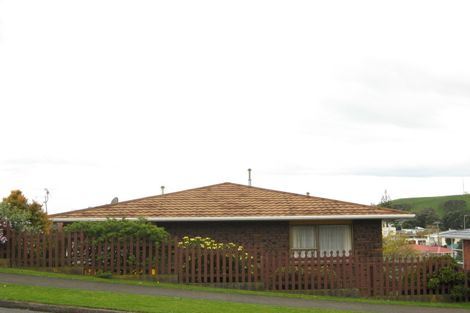 Photo of property in 55 Crownhill Street, Spotswood, New Plymouth, 4310