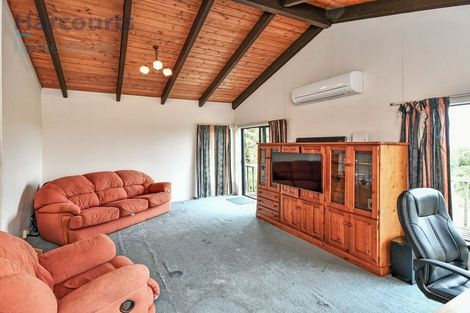 Photo of property in 14 Rukumoana Place, Clendon Park, Auckland, 2103