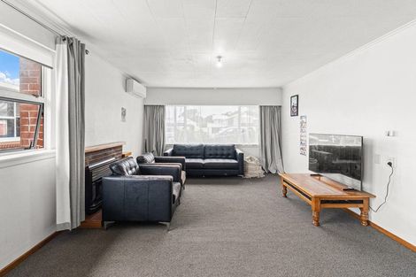 Photo of property in 74 Gover Street, New Plymouth, 4310