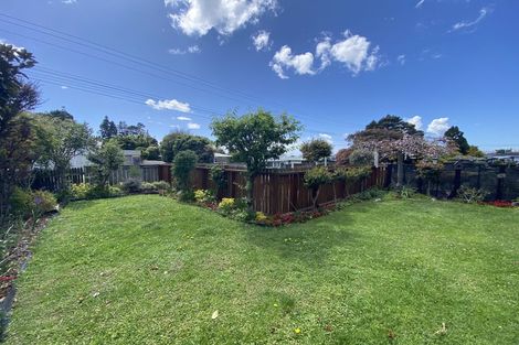 Photo of property in 242 Ngatai Road, Otumoetai, Tauranga, 3110