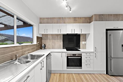 Photo of property in 2/148 Settlement Road, Papakura, 2110