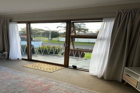 Photo of property in 1/9 Belmere Rise, Farm Cove, Auckland, 2012